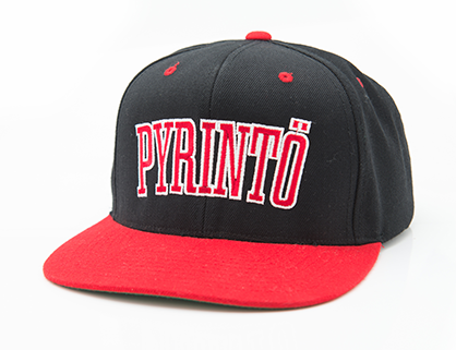 Snapback-lippis, musta